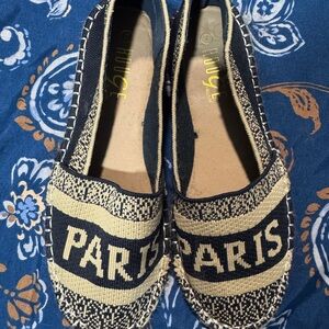 Paris Espadrilles in Black and Tan NWOT